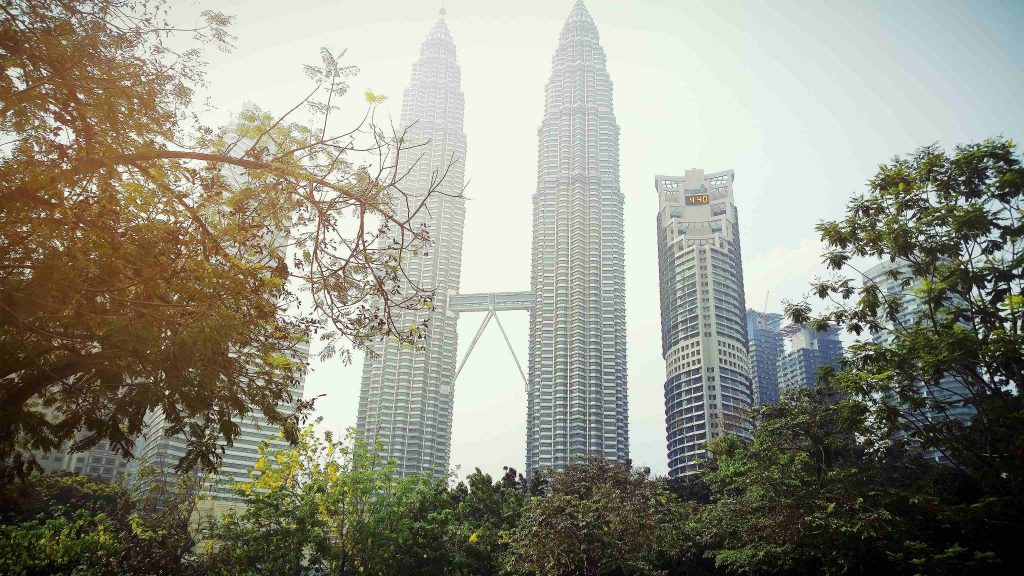 hotel view klcc tower